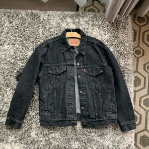 Levi’s Black Denim jacket with fringe details size M